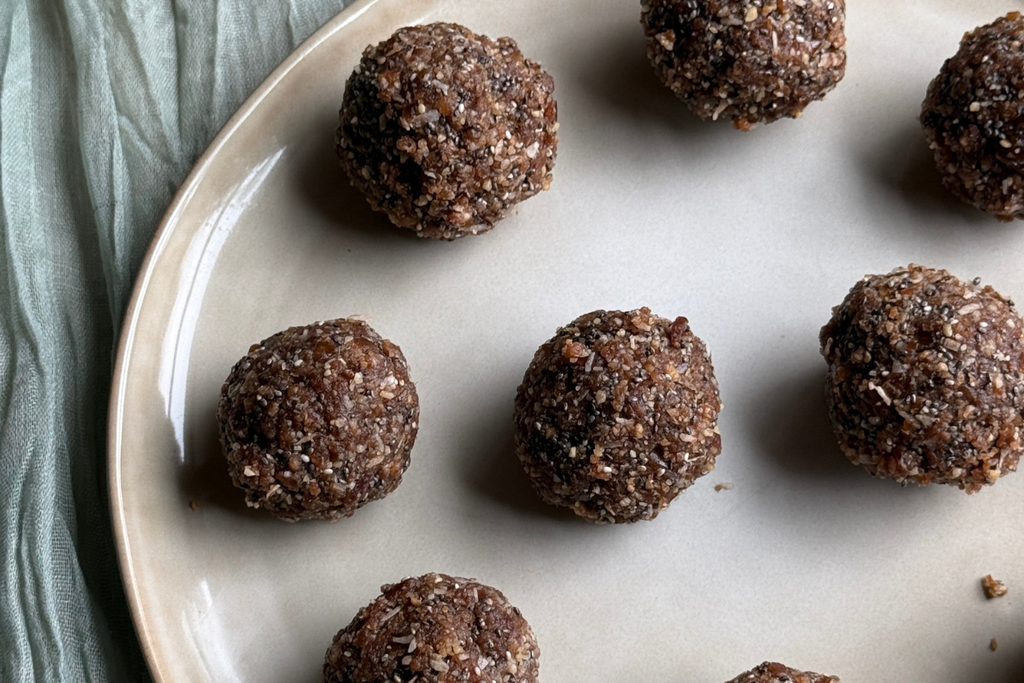 Maca Cacao Date Balls